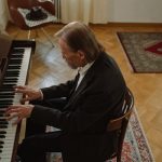 Exploring the World of Contemporary Classical Music Composers