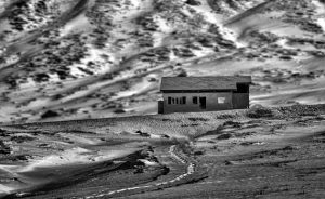 Simple Ways to Turn Travel Memories Into Art