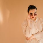 How to Incorporate Vintage Accessories into Modern Looks